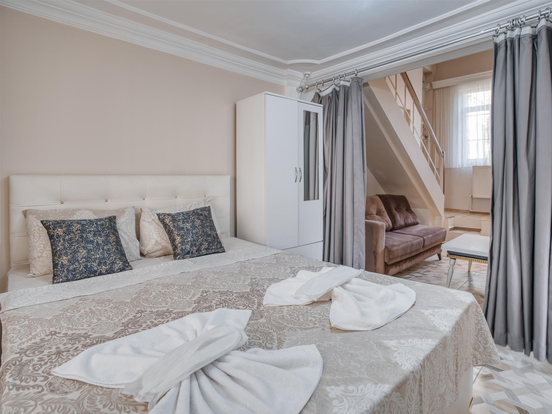 sultanahmet ışıl hotel 3+1 Oda